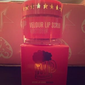 Jeffree Star Lip Scrub